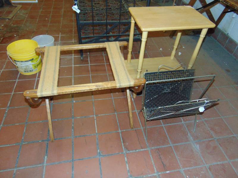 lot 8112 image: (3) ct. lot small table, metal magazine rack, fold-able luggage rack