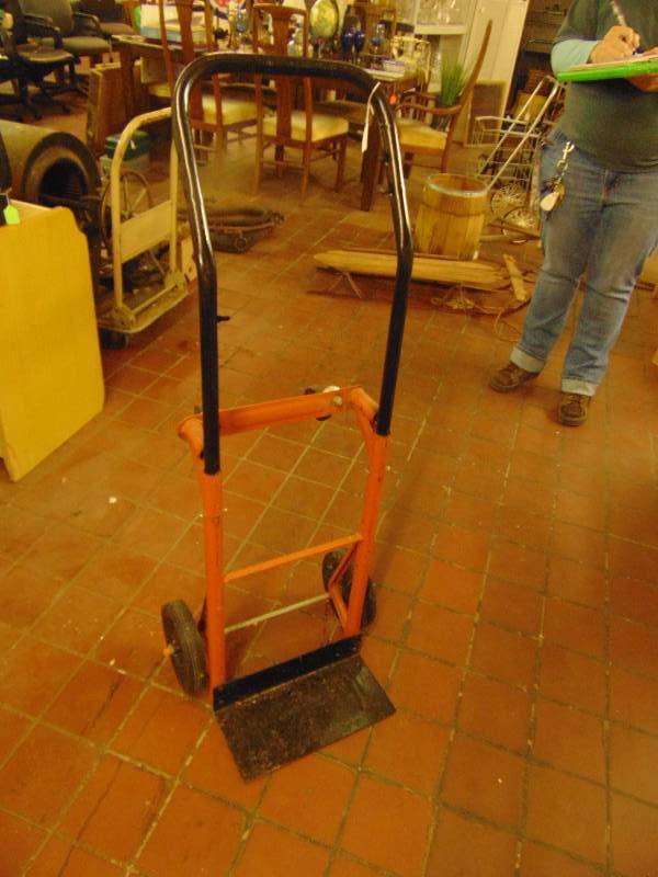 lot 8114 image: Convertible Dolly Cart