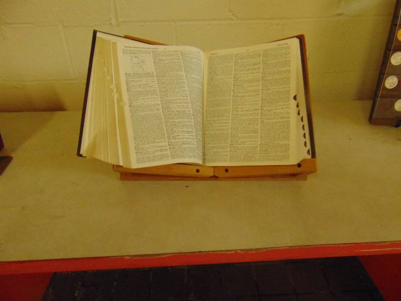 lot 8132 image: Wooden Book Stand w English Dictionary
