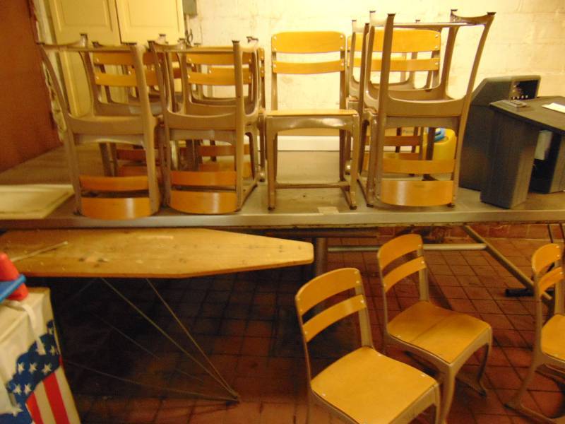lot 8167 image: (18) ct. lot Wooden and metal school Chairs