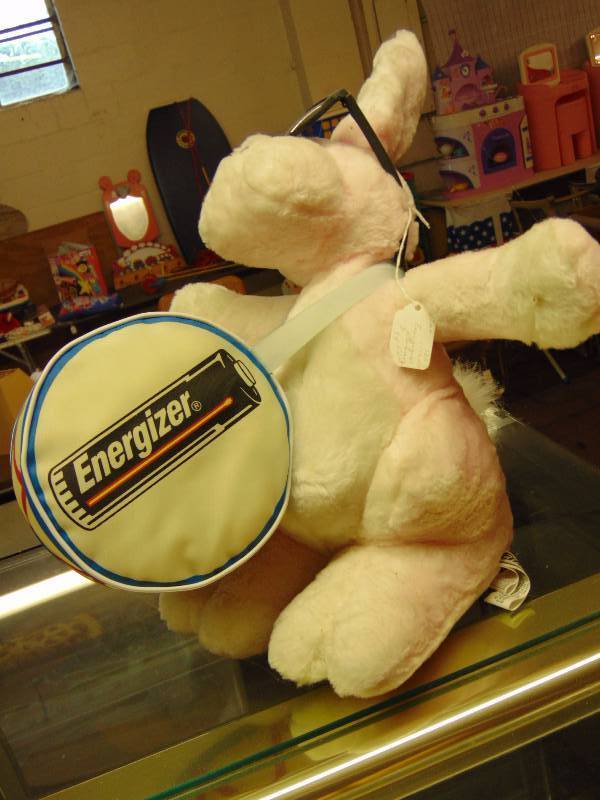 lot 8196 image: Energizer Bunny Stuffed Animal