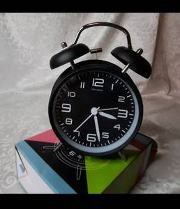 lot 18284 image: Loud Alarm Clock Twin Bell Battery Analog Backlight Bedroom Black Vintage Look