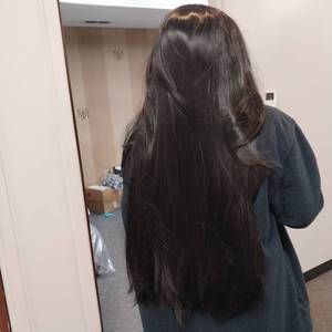 lot 10040 image: Wig 40 inch black straight hair