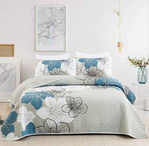 lot 10074 image: DJY 3 Pieces Quilt Set Queen Floral Pattern Coverlet Elegant Boho Bedspread with 2 Pillow Shams Lightweight Microfiber Bedding All Season SIZE UNKNOWN