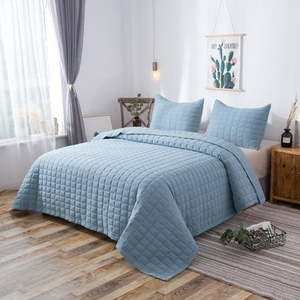 lot 59286 image: Kasentex Stonewashed Reversible Quilt Set