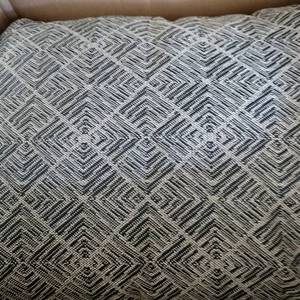 lot 59313 image: saya zip standard sham
