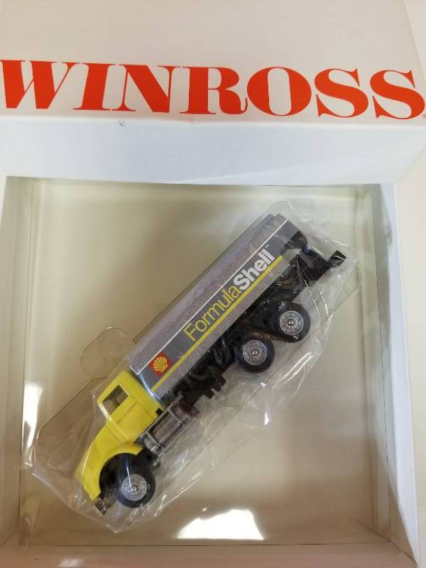 lot 5035 image: Winross Truck (Duels), Shell Oil, Formula Shell, 164 scale, NIB
