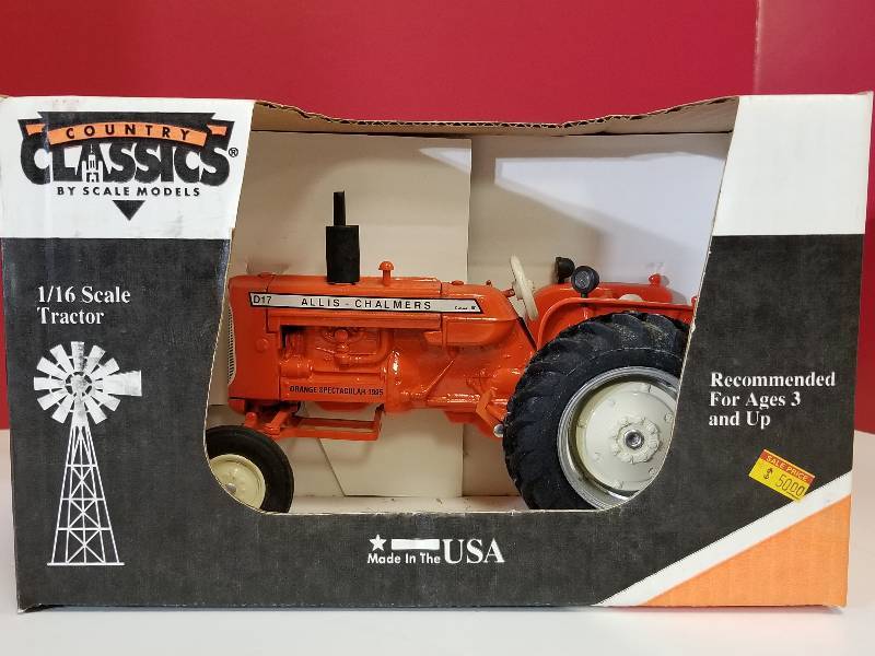 lot 5084 image: Country Classics Orange Spectacular 1995 Allis-Chalmers D17 Tractor, 116 scale, #FX-1572, NIB
