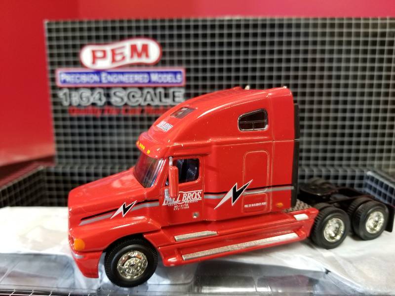 lot 5112 image: PEM  Precision Engineered Models M75502  Hill Brothers Semi   164 scale  NIB