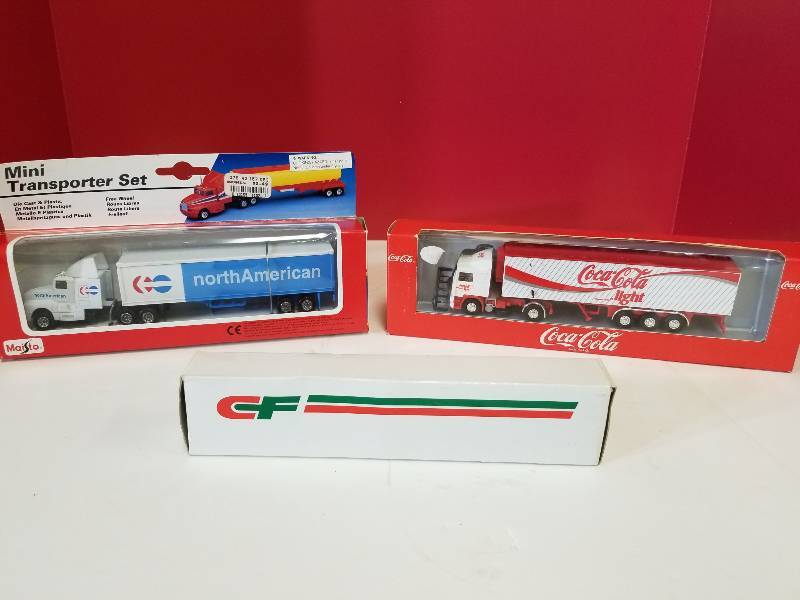 lot 5150 image: Lot - 3 Semi  Maiso North America SemiCoca-Cola semi Consolidated Freight (2 PUPS) SEMI, NIB