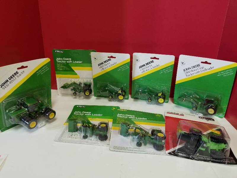 lot 5159 image: ERTL, 1 lot 8 Tractors, 6 wEndloader, 1 Steiger  4WD Tractor, 1 JD 9400 4 WD wtriple tires, # 5937, CP1400, 5613, 5732, 5732, 5652, 5613, 587, NIB