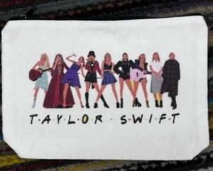 lot 1931 image: Taylor Swift Make Up Bag