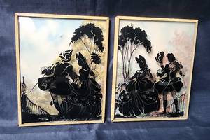 lot 132 image: Vintage Pair of Reverse Painted Convex Glass Silhouette Pictures 4x5