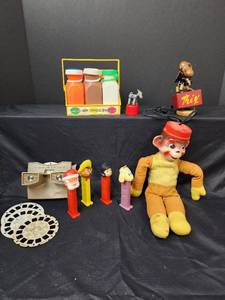 lot 155 image: Vintage Bellhop Monkey Stuffed Circus Toy, Vintage Toys, and PEZ Dispensers