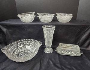 lot 171 image: Vintage Diamond Cut Glassware
