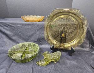 lot 223 image: Amber and Green Glassware