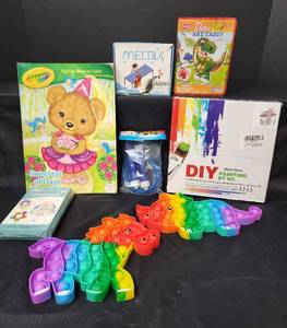 lot 258 image: New Poppets, New Childrens Art Supplies, and More