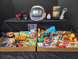 lot 264 image: Vintage Metal Case Tractor and Toys