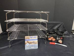 lot 278 image: (4) NIB P & P Chef Stackable Cooling Racks and NIB Heart Shaped Egg Pan