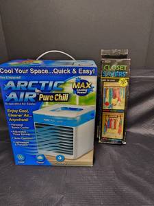 lot 279 image: NIB Arctic Air Pure Chill and New Closet Savers