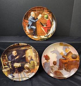 lot 375 image: Norman Rockwell Plates (original box and certificates of authenticity) - The Professor 1986 13470M, The Shadow Artist 1987 12118C, and The Veteran 1988 15649C