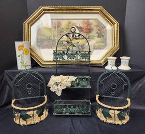 lot 425 image: Home Decor