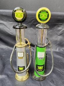 lot 431 image: (2) Vintage Gearbox Collectible John Deere Gas Pumps
