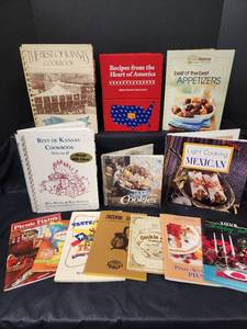 lot 449 image: Cookbooks
