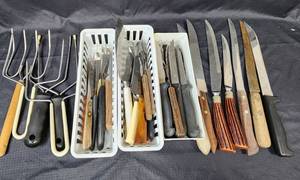 lot 457 image: Kitchen Knives and More