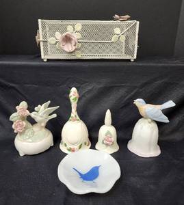 lot 475 image: Home Decor