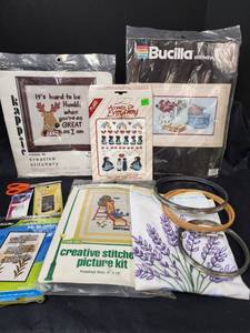 lot 564 image: SewingNeedlepoint Supplies