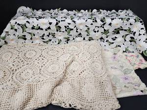 lot 567 image: Table Runners and Large Crocheted TableclothBed Cover 62x96