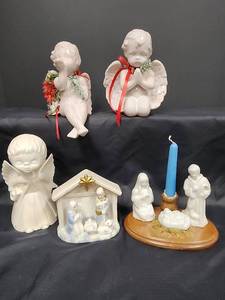 lot 706 image: Nativities and Angels