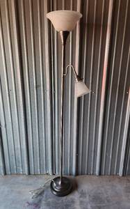 lot 759 image: Floor Lamp