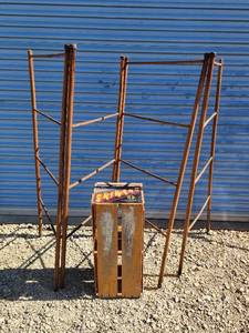 lot 777 image: Vintage Drying Rack and Crate (see pics for damage)