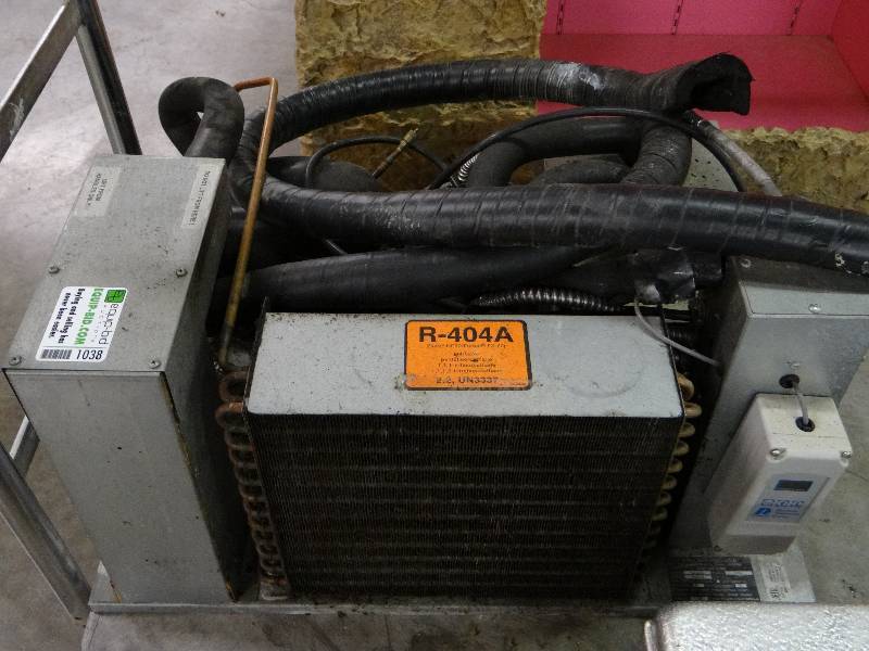 lot 1038 image: Chill-Rite Freezer Condenser Unit - Model #MIN-50