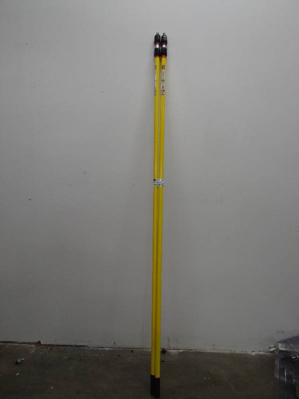 lot 1047 image: Fiberglass Extension Poles - 8 To 24 - Lot of 2