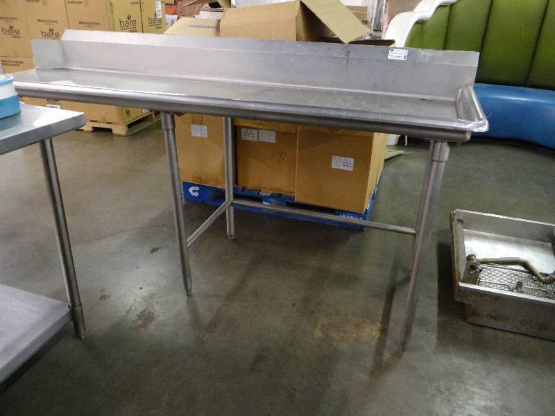 lot 1056 image: Stainless Steel Wash Table