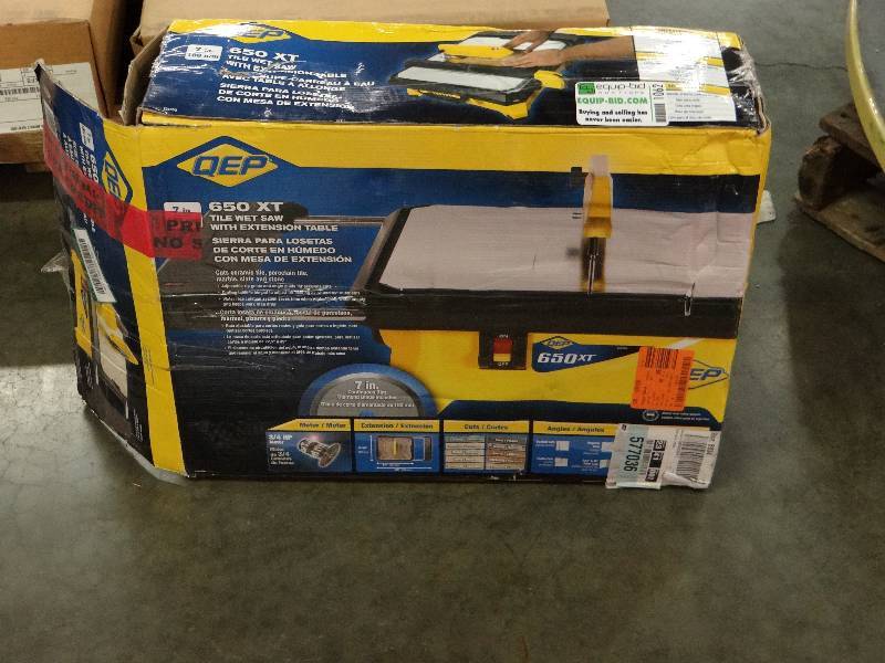 lot 1062 image: QEP 650XT Tile Wet Saw