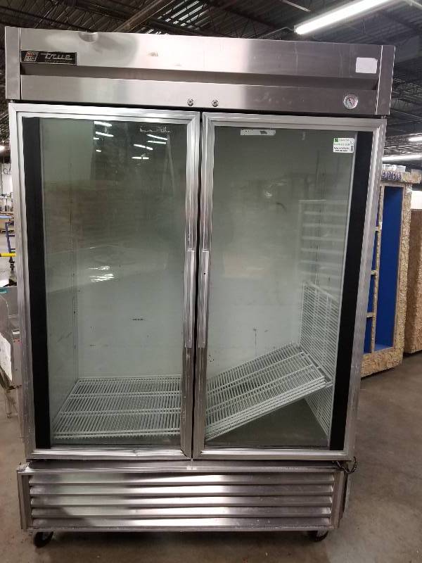 lot 1006 image: True Commercial Refrigerator, Model #T-49G