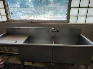 lot 44525 image: 2 Basin Stainless Steel Sink