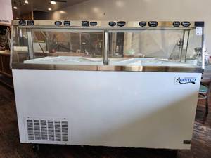 lot 44500 image: Avantco Ice Cream Refrigerator Model 178CPW68HC