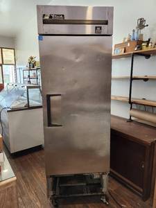 lot 44502 image: True Refrigerator Model TS-23