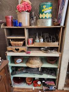 lot 44586 image: Contents Of Shleves, Including Firemans Helmet