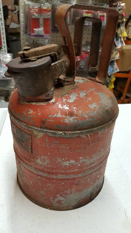 lot 5538 image: Not sure what size this Justrite Safety can is.  No more than 2 gallons Im sure.  Works great but could use a good cleanup