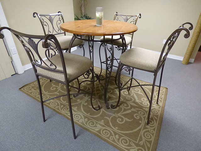 lot 1056 image: Imported Pub Table 38 round with Wood Top and Metal Base with 4 Bronze Chairs