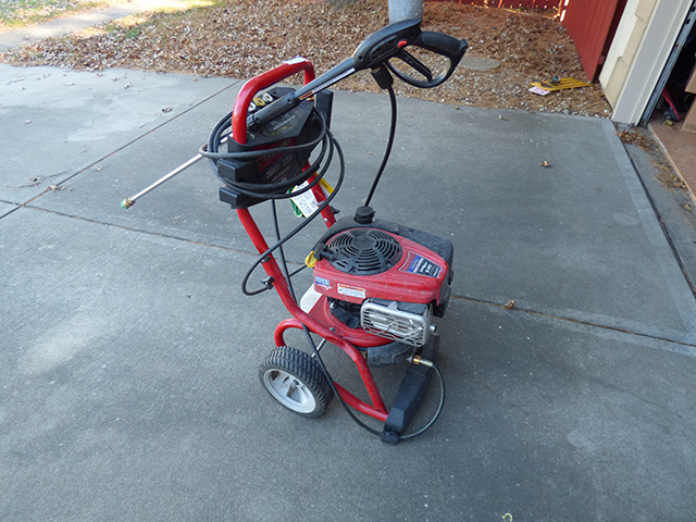 lot 1101 image: Briggs & Stratton Professonial Ready Start 8.5 260rmp 190 cc ohv Hose and Tips Power Washer