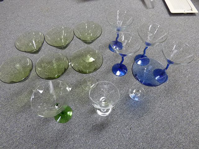 lot 1168 image: Pottery Barn Martini glasses - 7 green, 5 blue, 1 clear
