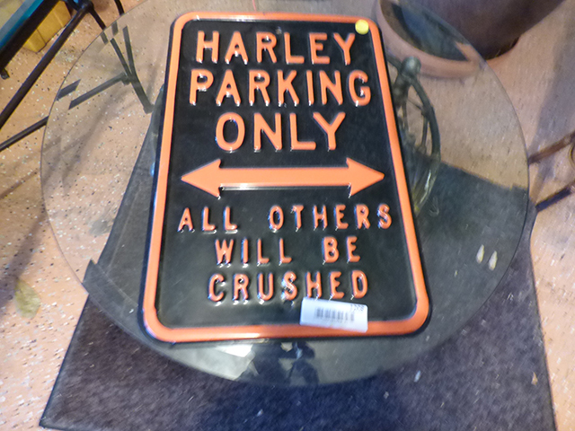 lot 1208 image: Harley Davidson Sign