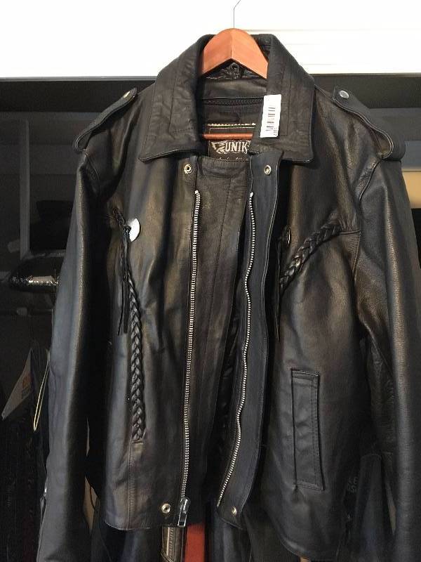 lot 1238 image: Mens Leather Harley Davidson Jacket -size 50 with Fringe and custom art work.